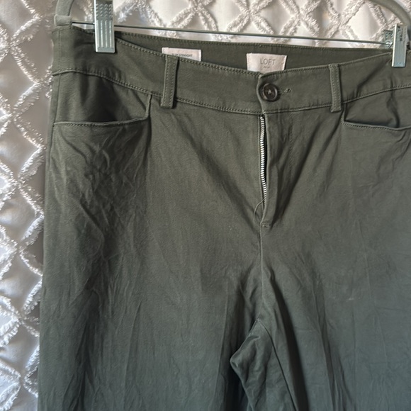 LOFT Olive Velveteen Pants - Picture 2 of 3